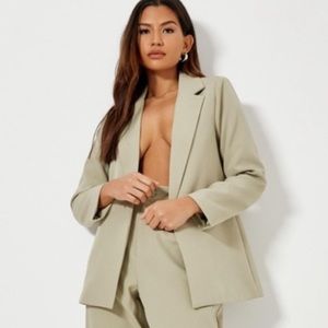 Missguided Boyfriend Blazer in Sage